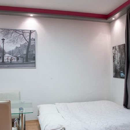 Apartment Ivanita Pozsony Kültér fotó